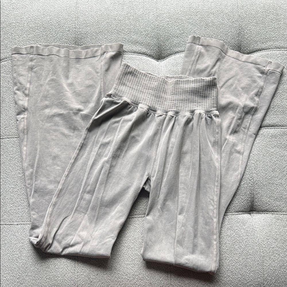 Free People Movement flares